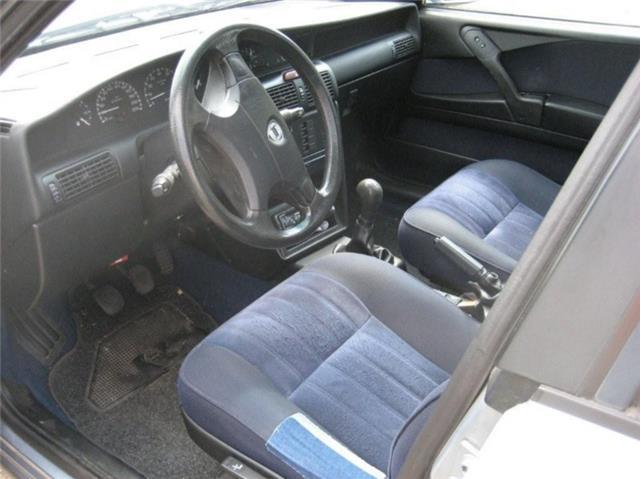 delta 836 7 interior.PNG